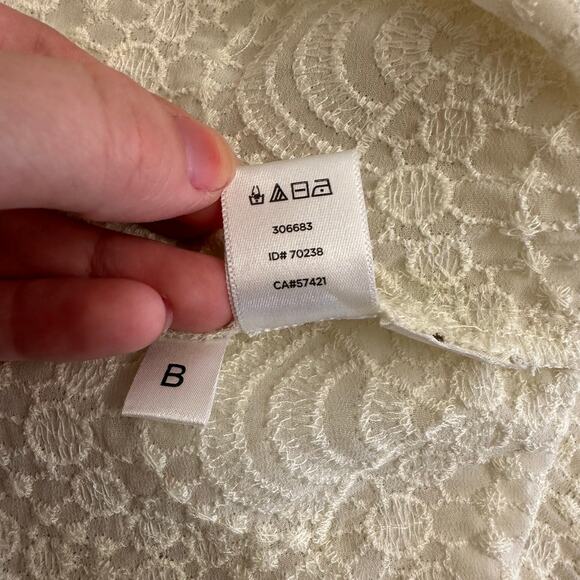 LOFT White Lace Blouse Medium Scallop Hem Short Sleeve Crochet Top Ivory - Picture 8 of 9